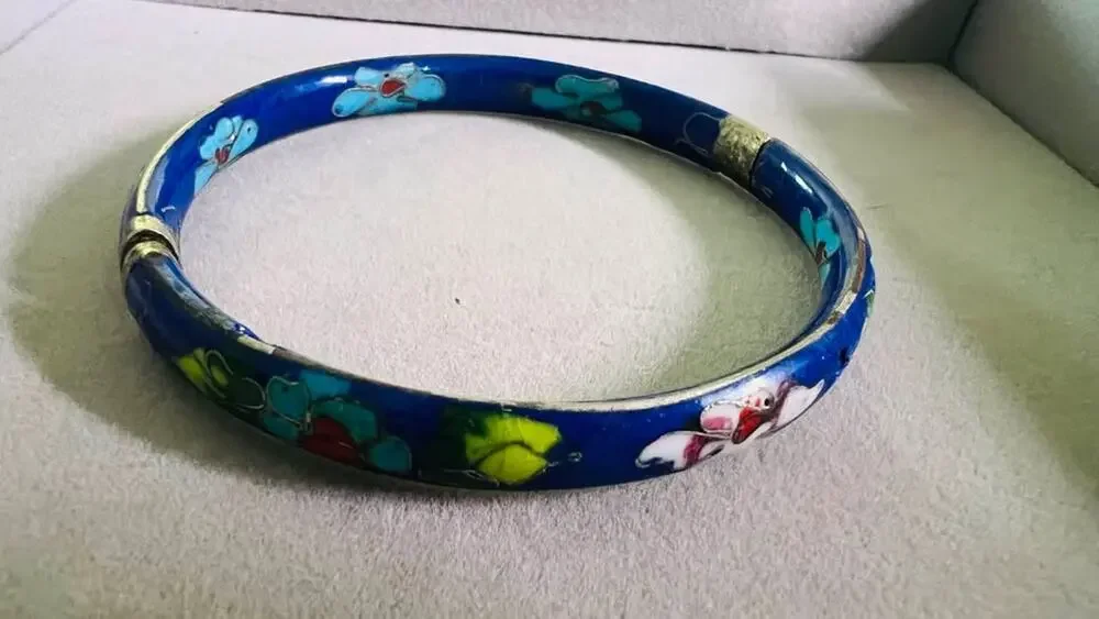 Vintage Cloisonné Enamel Floral Bangle Bracelet